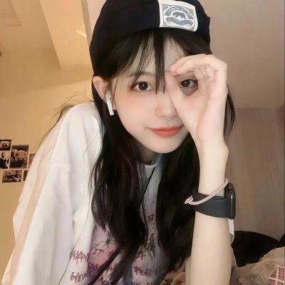 红衣少女